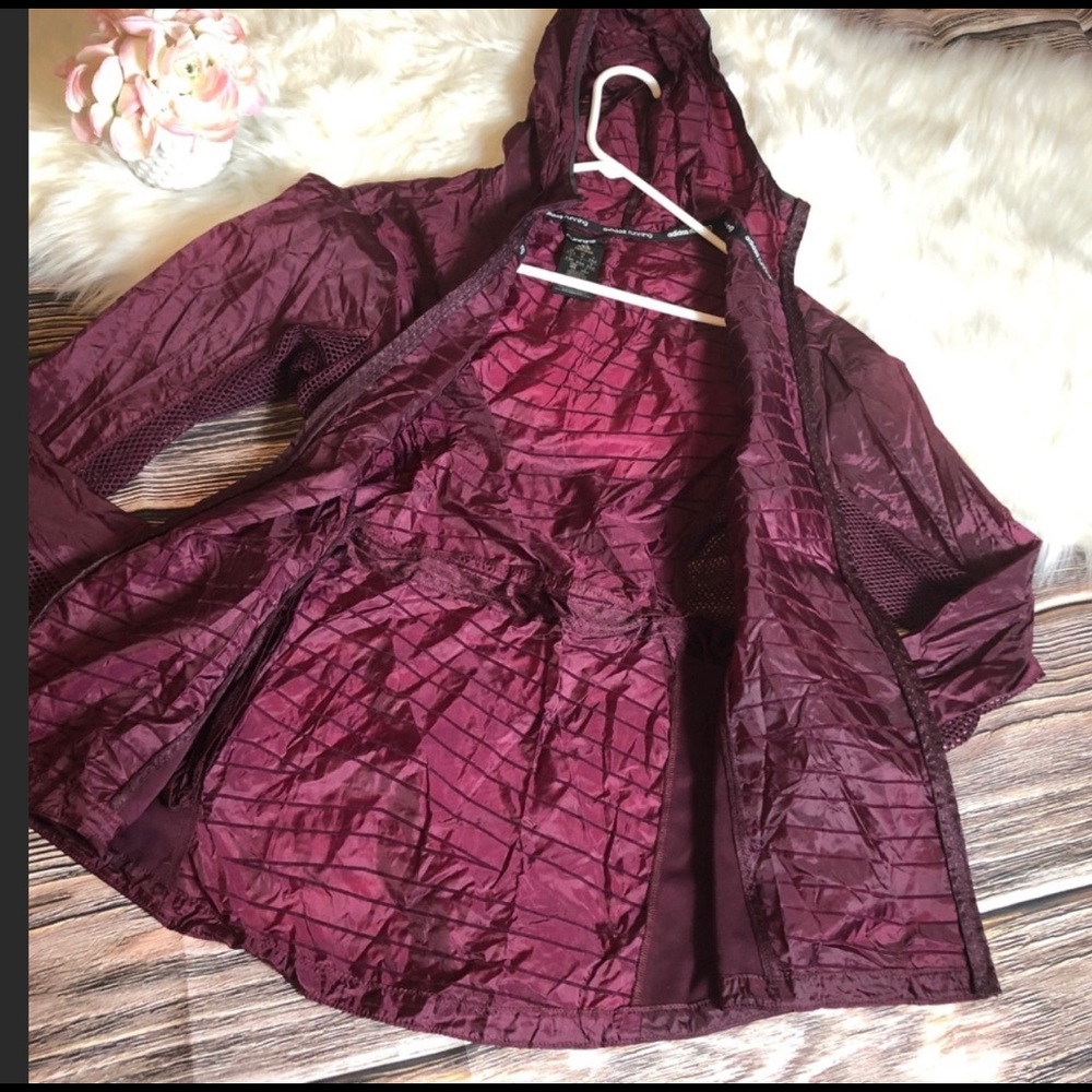 Adidas plum 💜 mesh sleeve athletic jacket